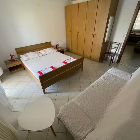 Iva Apartments Novigrad Istria Exterior foto
