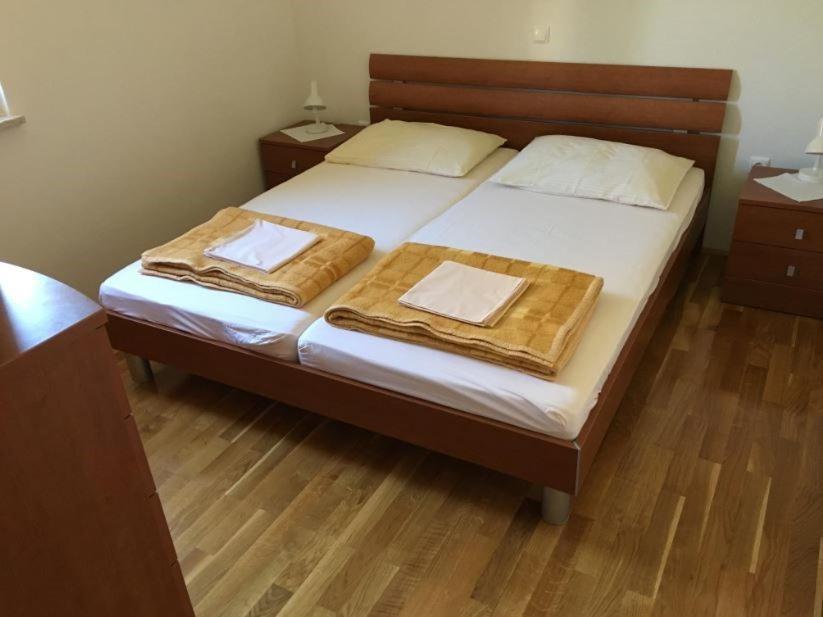 Apartment Iva *